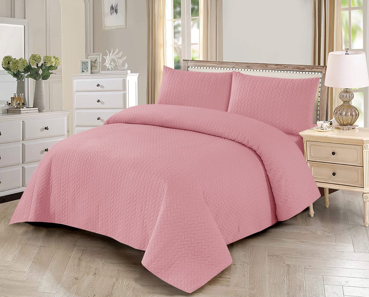 Premium King Size Bed Spread – Ultra Soft & Elegant Design