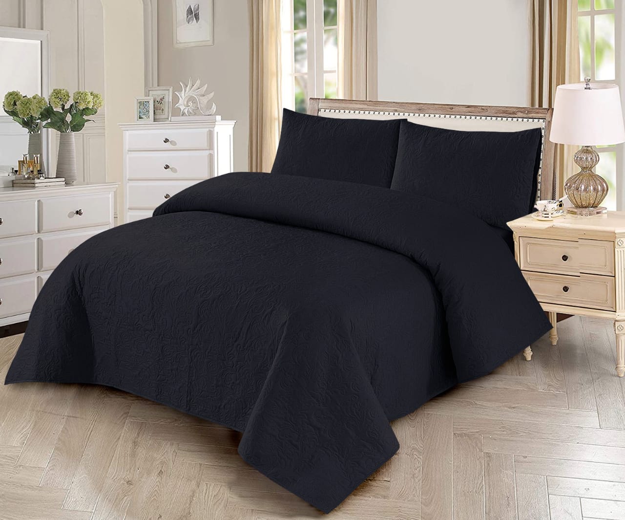 Premium King Size Bed Spread – Ultra Soft & Elegant Design